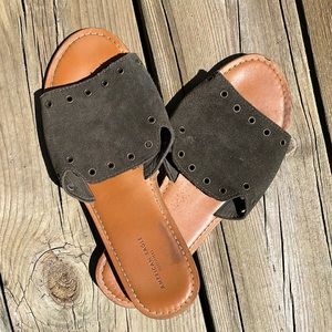 American Eagle Sandals - Olive Green Suede
